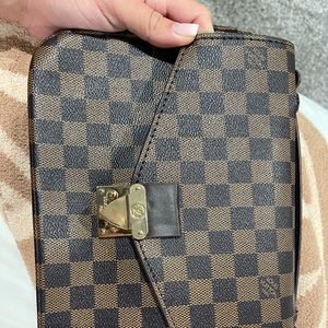 COPY - 1:1 Louis Vuitton Purse! never ever worn,b…